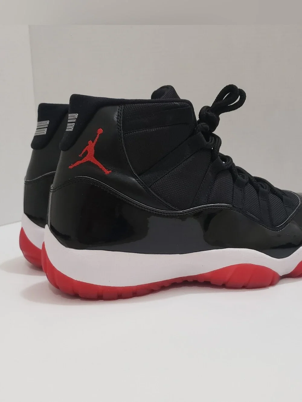 Nike Air Jordan 11 Retro Bred 2019 Men’s Size 12 Black Red 378037-061 OG Box